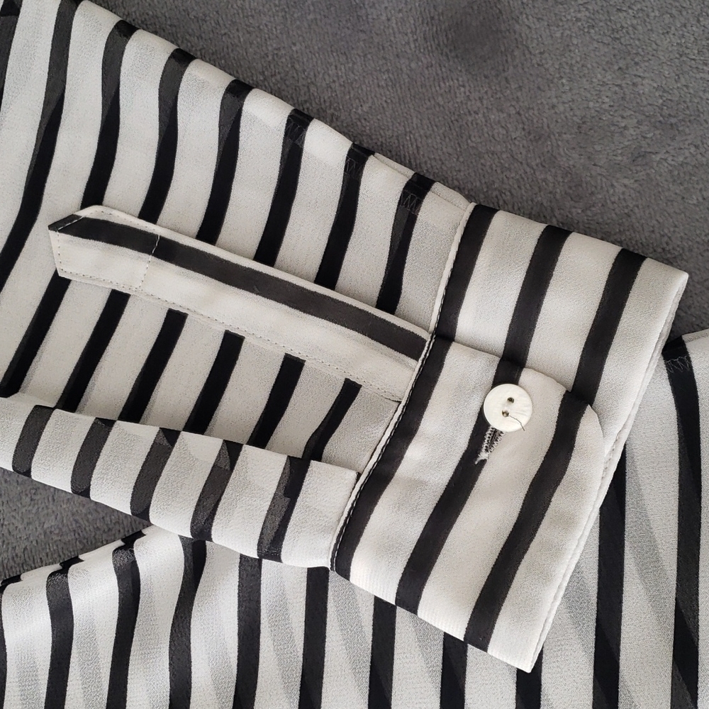 Tracy M. Sheer Colorblock Button-Up Striped High-… - image 4